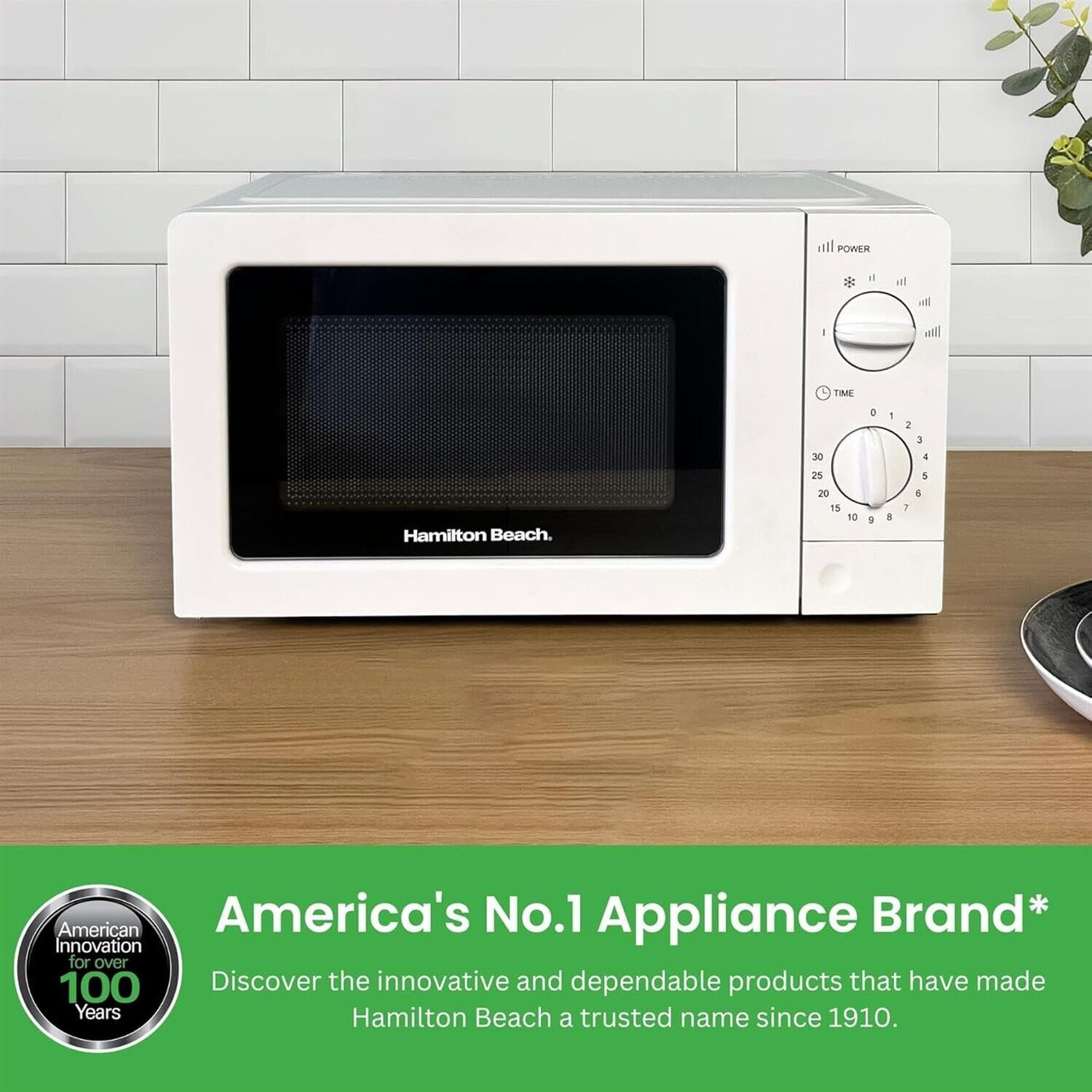 Hamilton Beach White 700W 20L Microwave Oven HB70T20W