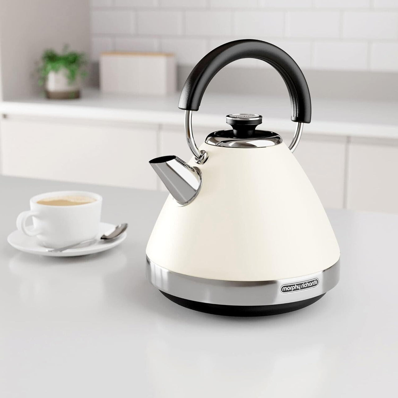 Morphy Richards Cream Venture Pyramid 1.5L 3KW Kettle 100132