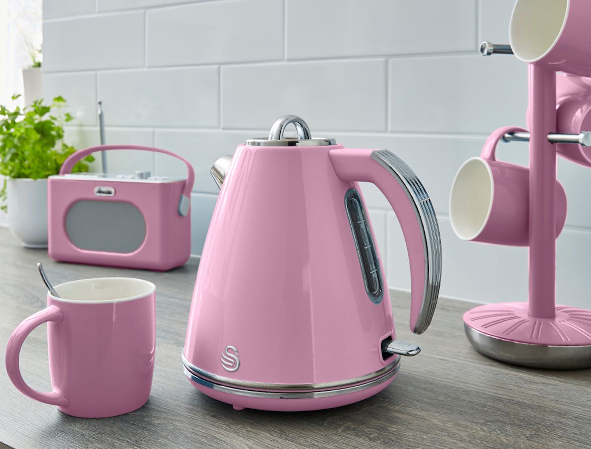 The range outlet kettle and toaster