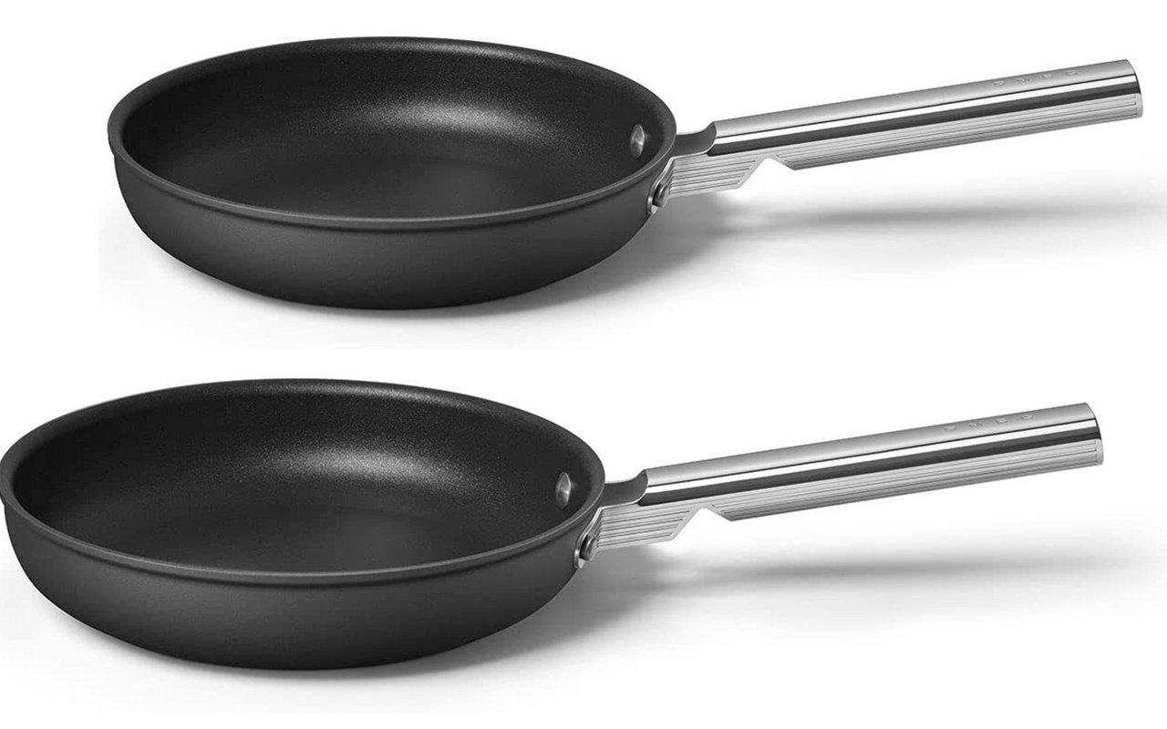 Smeg Cookware Frying Pan Bundle Set including 26cm Frying Pan & 28cm Frying Pan in Black