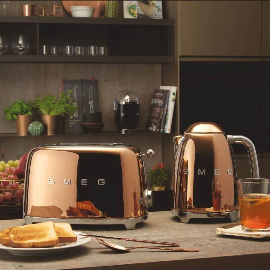 Smeg Rose Gold 1.7L 3KW Kettle & 2 Slice Toaster. Premium Quality 50s Retro Design Kettle & Toaster Matching Set