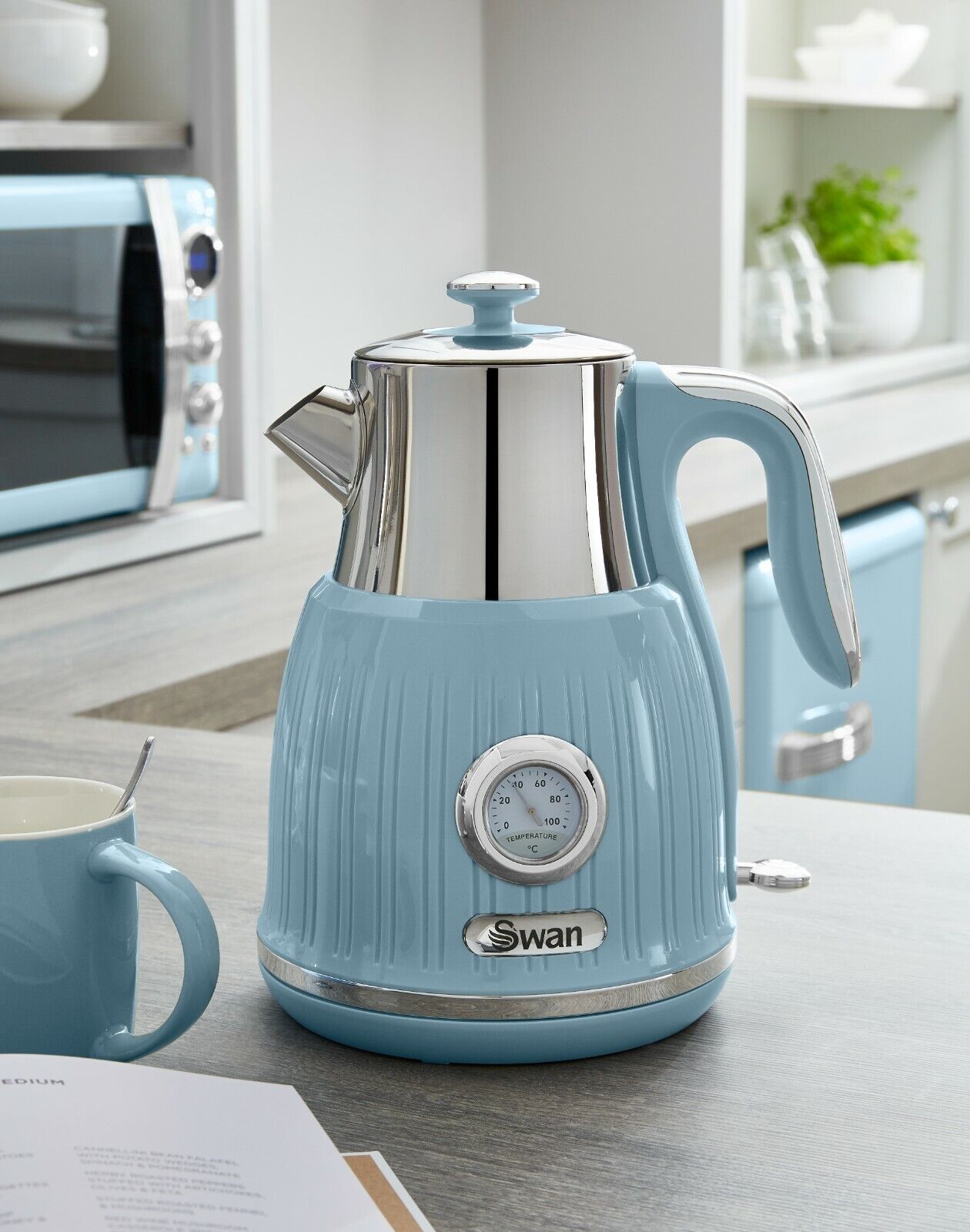 SWAN Retro Temperature Dial Kettle & 4 Slice Toaster in Blue Vintage Kitchen Set